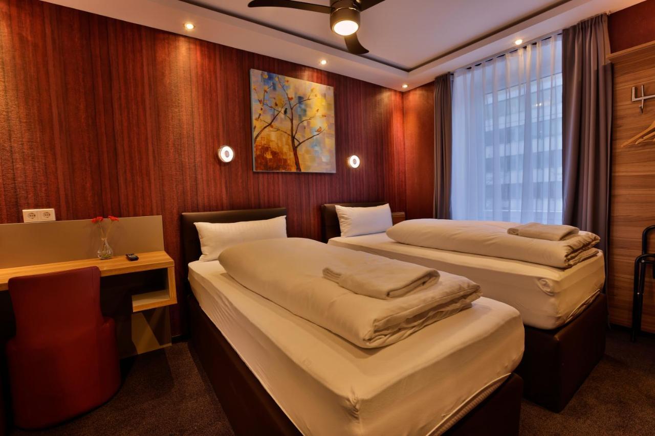 Stay-Inn Bielefeld Zentrum Bagian luar foto