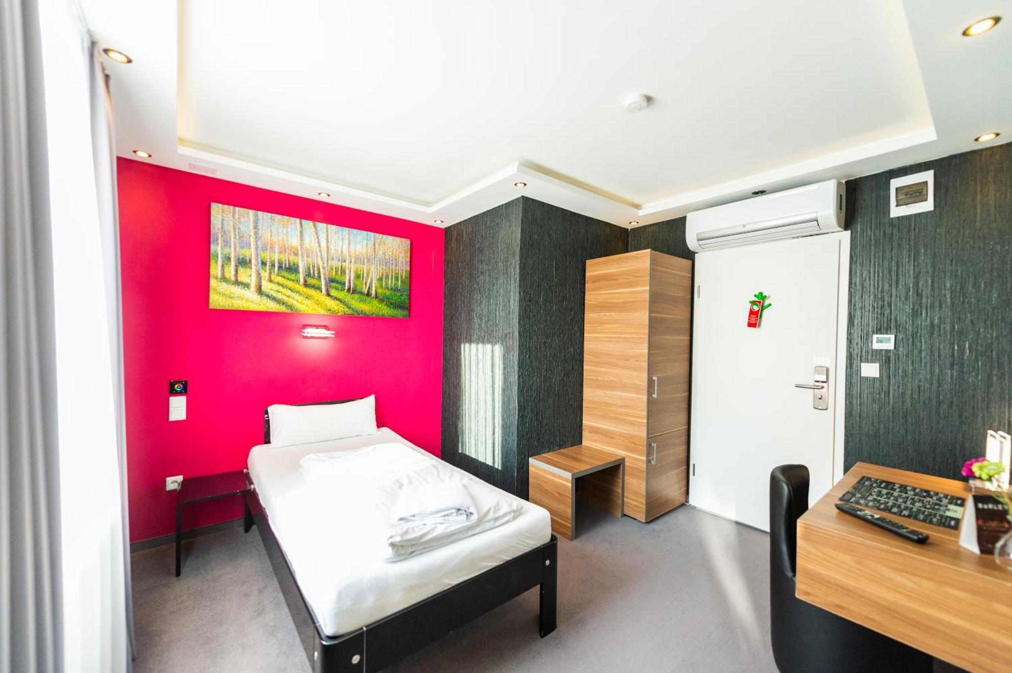 Stay-Inn Bielefeld Zentrum Bagian luar foto