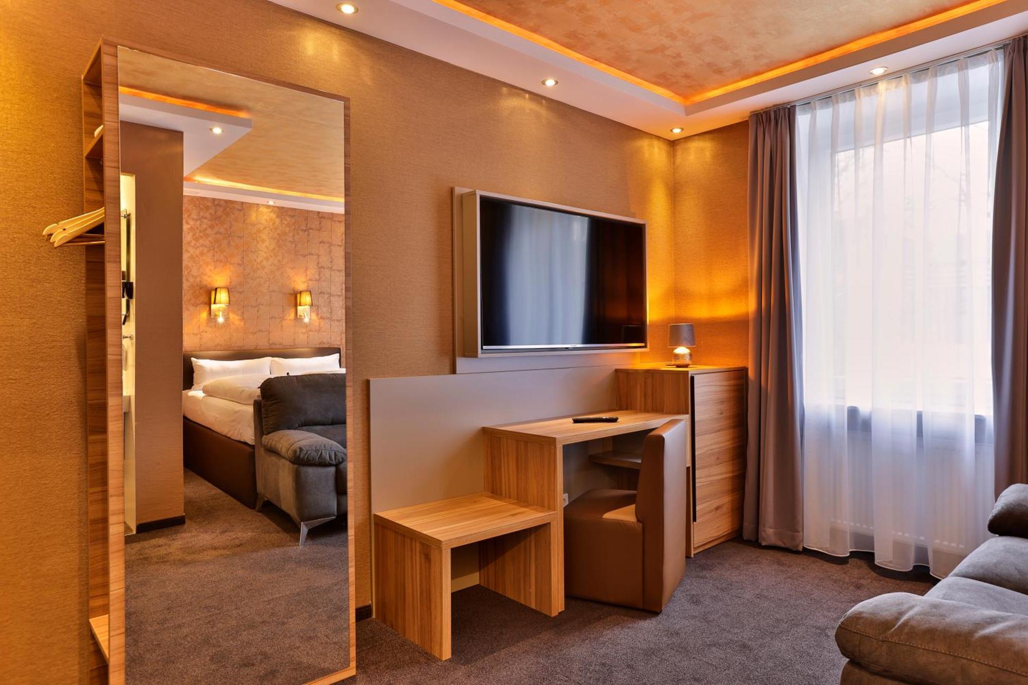 Stay-Inn Bielefeld Zentrum Bagian luar foto