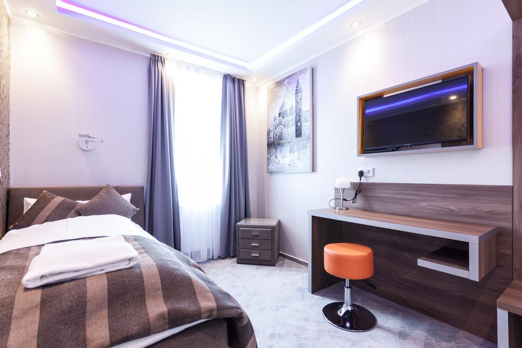 Stay-Inn Bielefeld Zentrum Bagian luar foto
